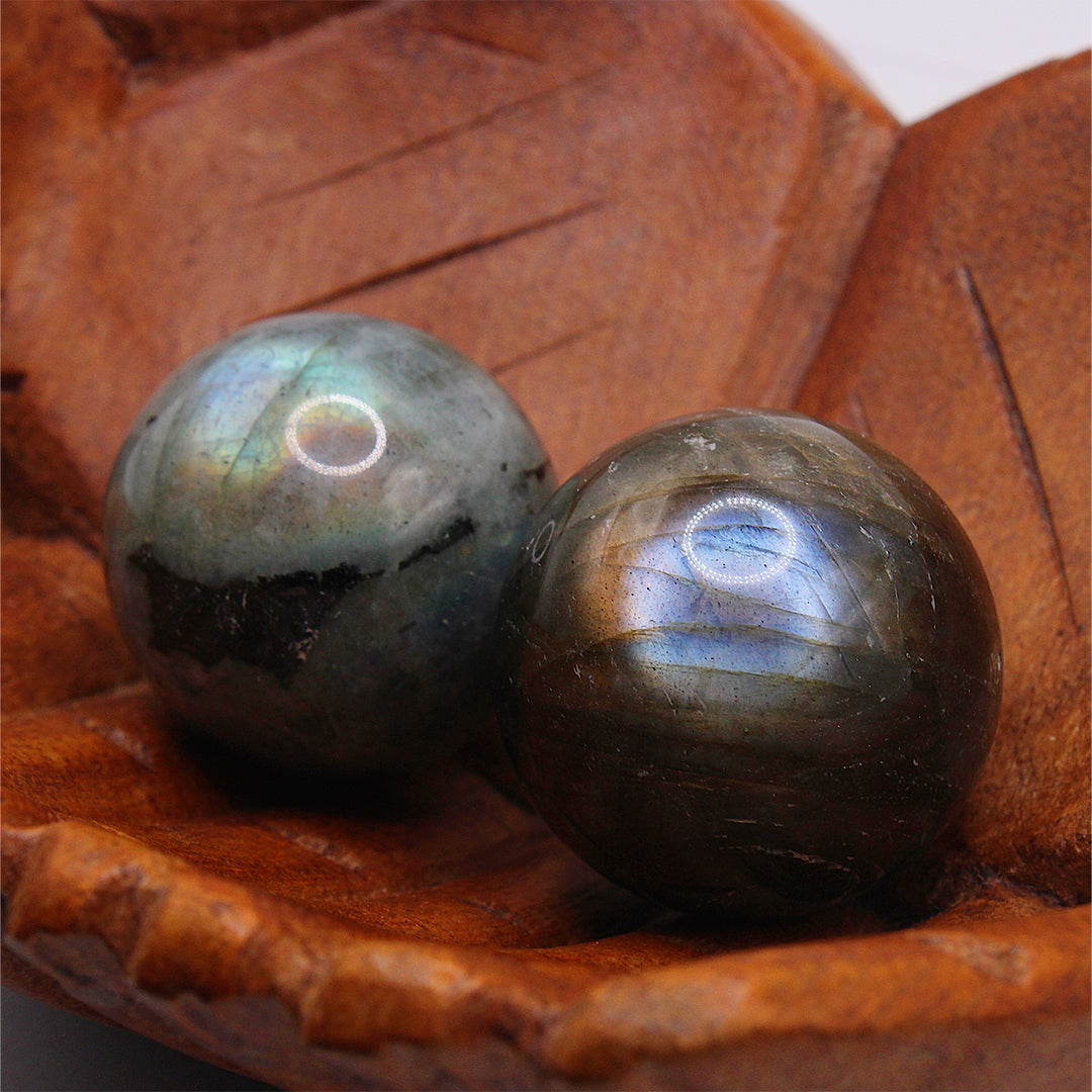 Sfera in labradorite / Ø 30 mm