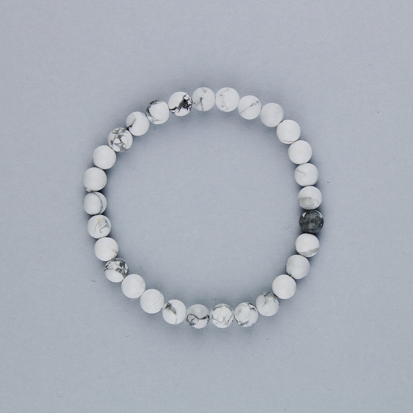 Bracciale in howlite / pietre Ø 6 mm