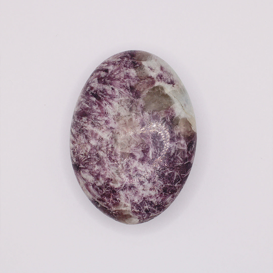 Palmstone in lepidolite / 50-70 mm
