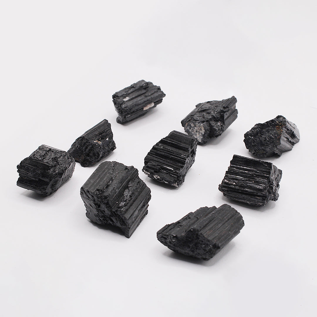 Tormalina nera grezza / 20-30 mm