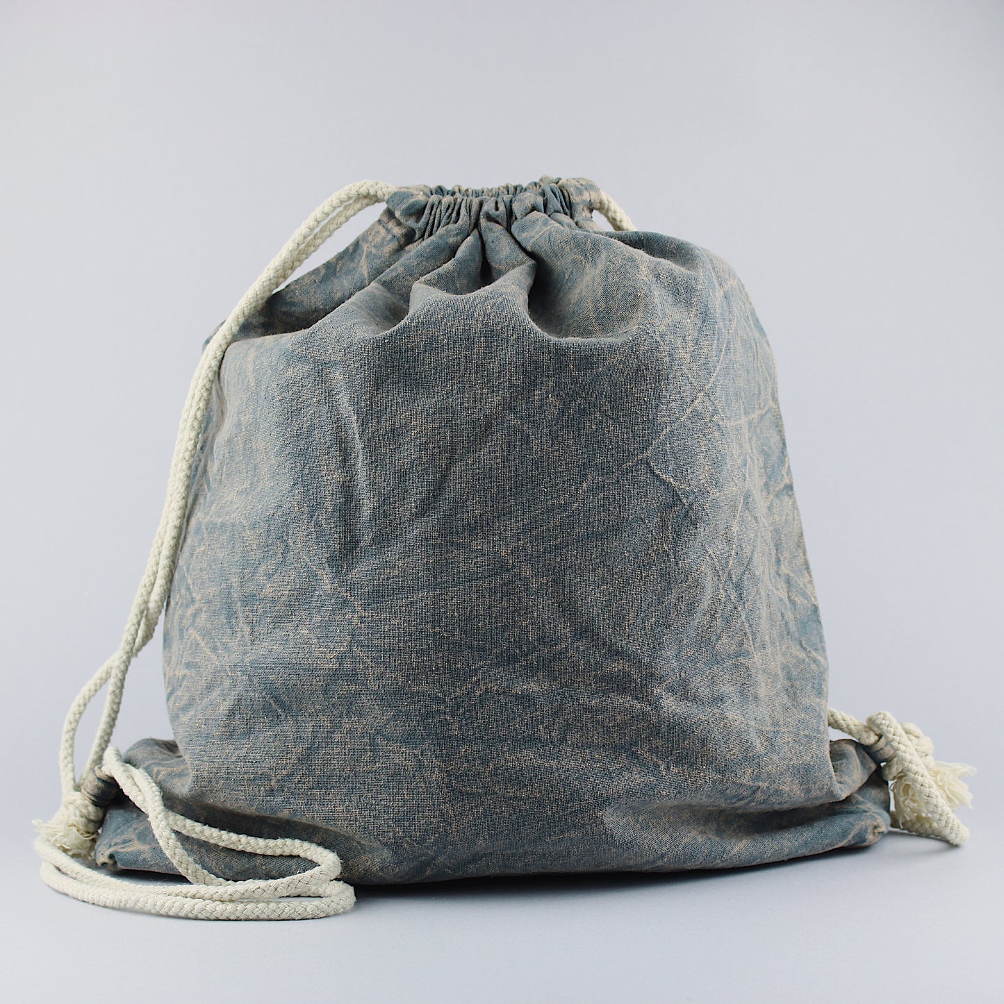 Bag backpack in stonewashed / gray blue cotton