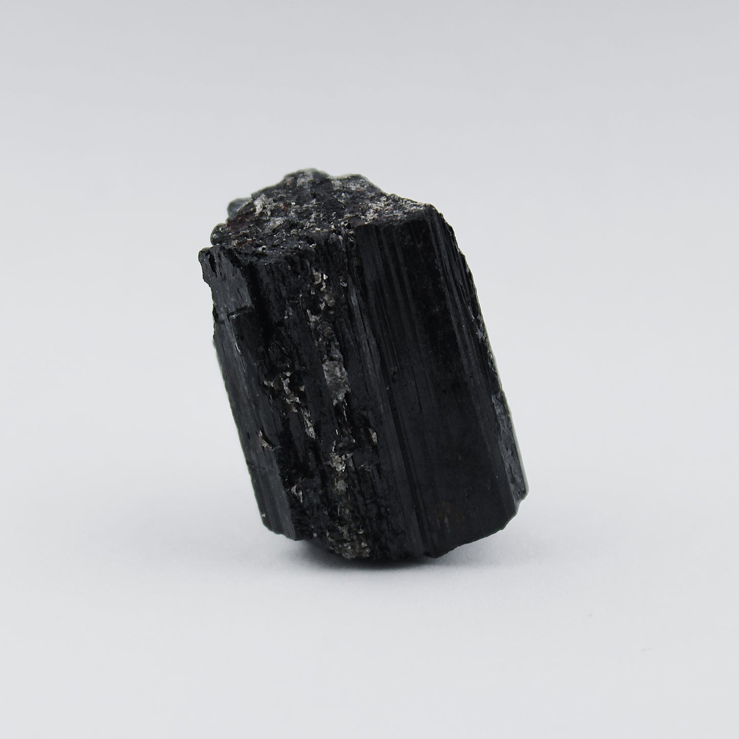 Raw Black Tourmaline / 25-30 mm