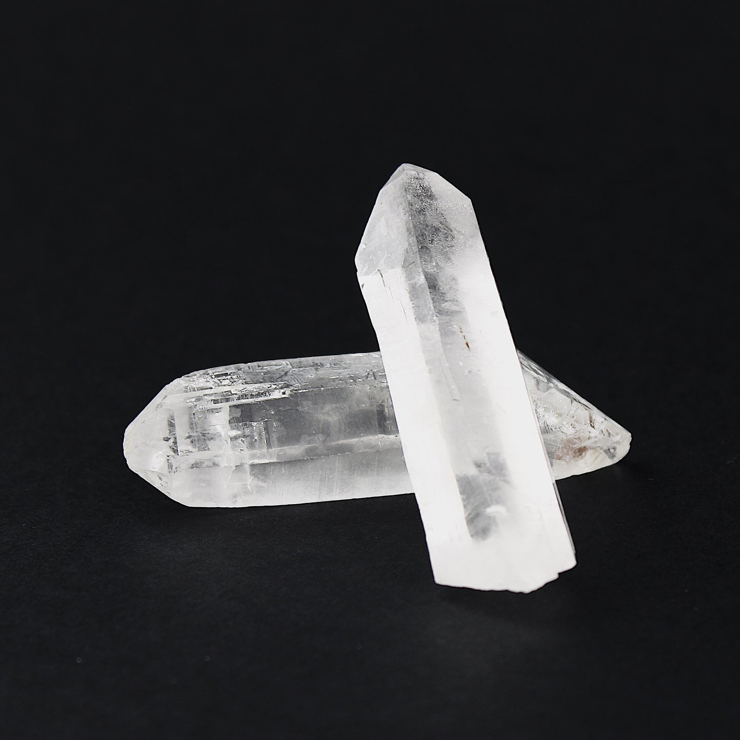 Clear quartz points / 50-60 mm